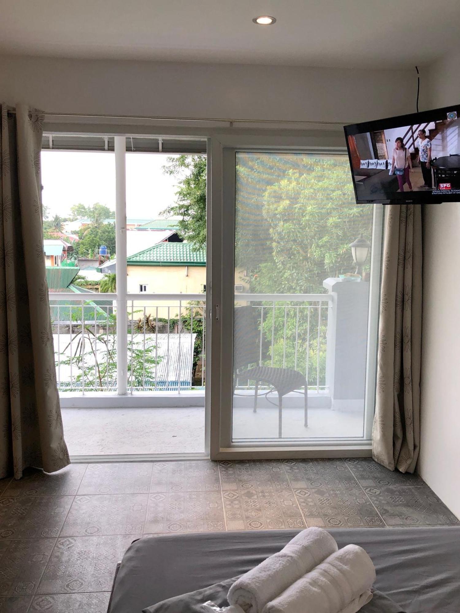 Victoria'S Bed & Breakfast Puerto Galera Bilik gambar